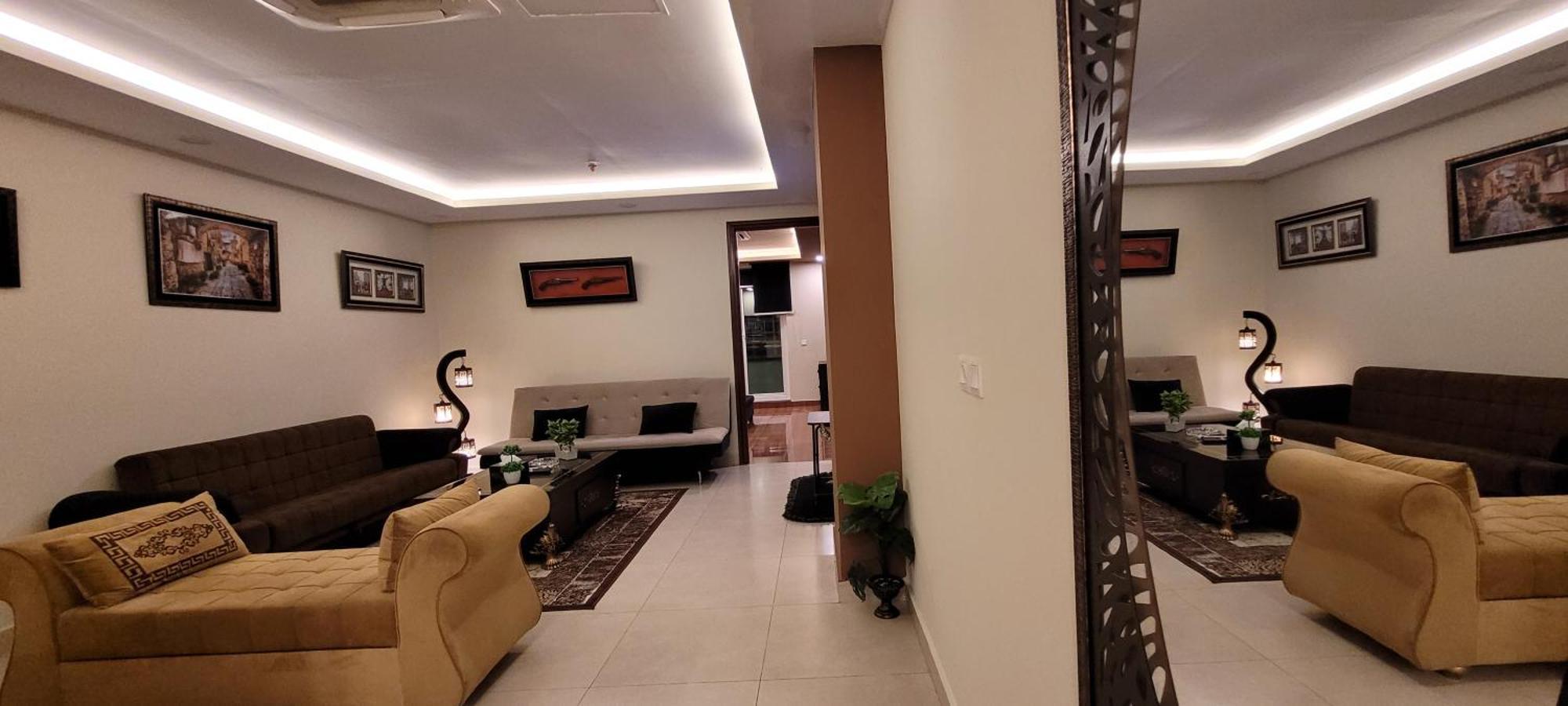 Goldcrest Luxury Apartments Lahore Exterior photo