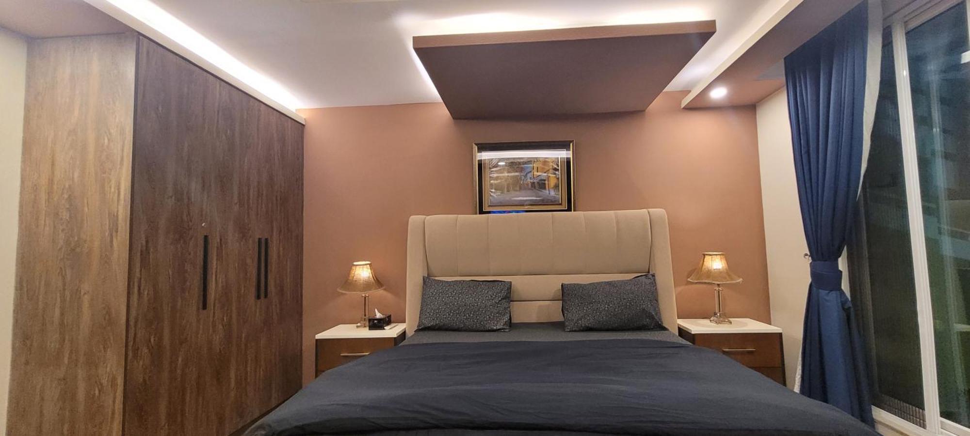 Goldcrest Luxury Apartments Lahore Exterior photo