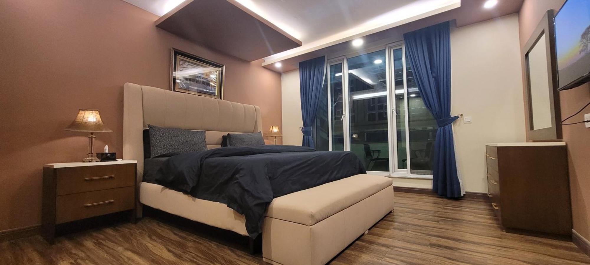Goldcrest Luxury Apartments Lahore Exterior photo