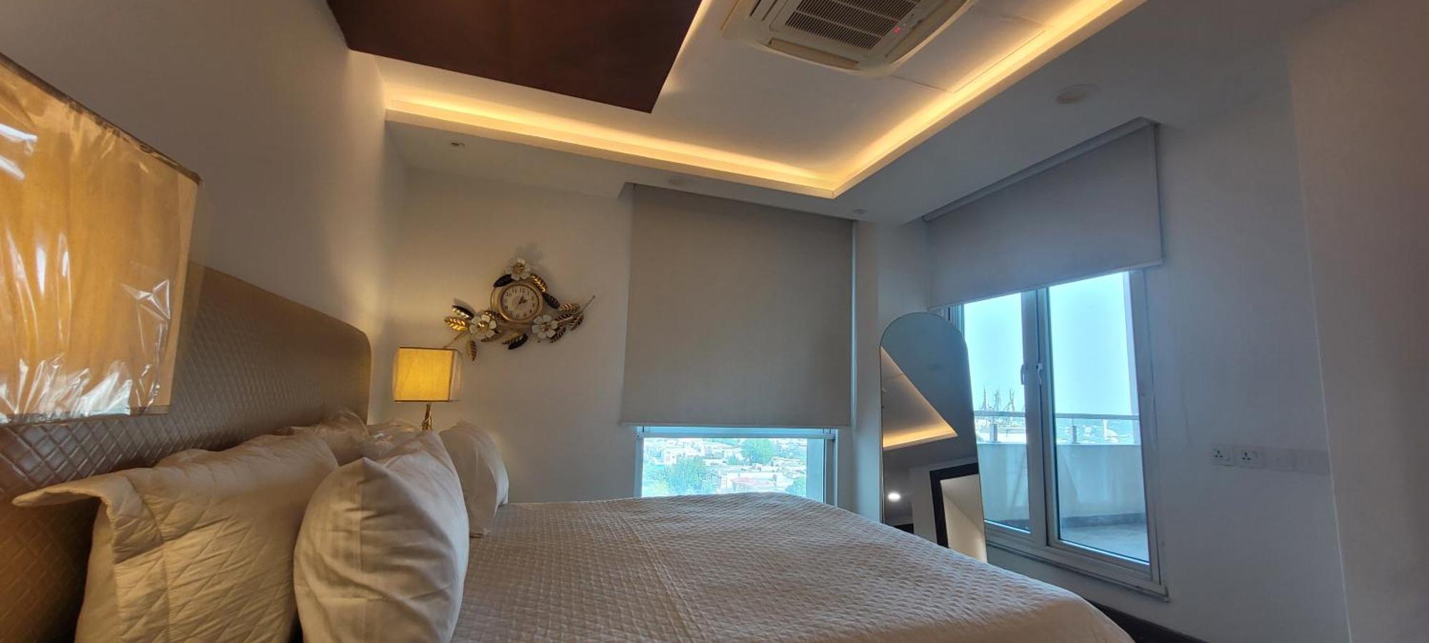 Goldcrest Luxury Apartments Lahore Exterior photo